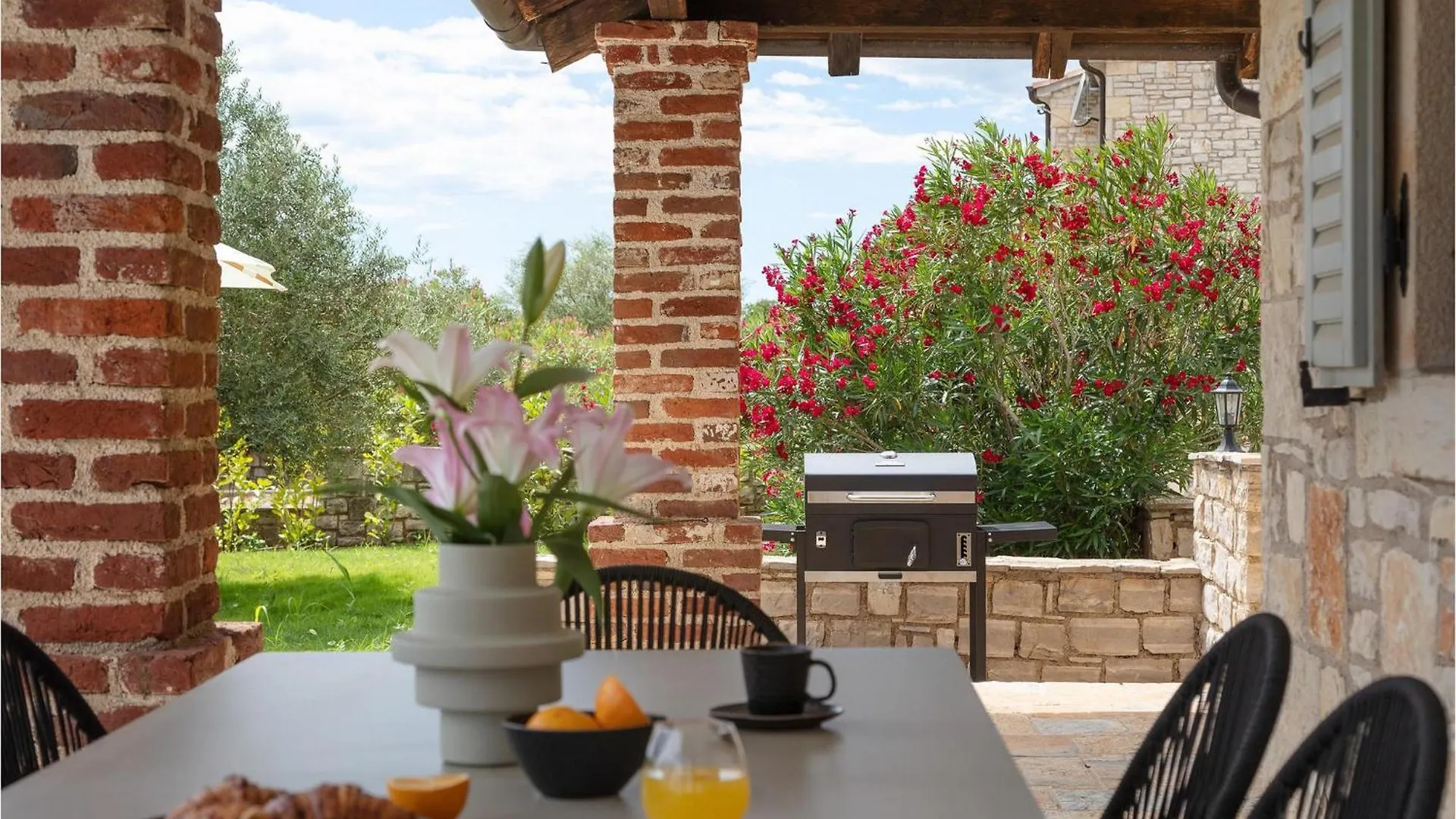 Holiday home Villa Miramonti Sveti Lovrec Pazenaticki Croatia